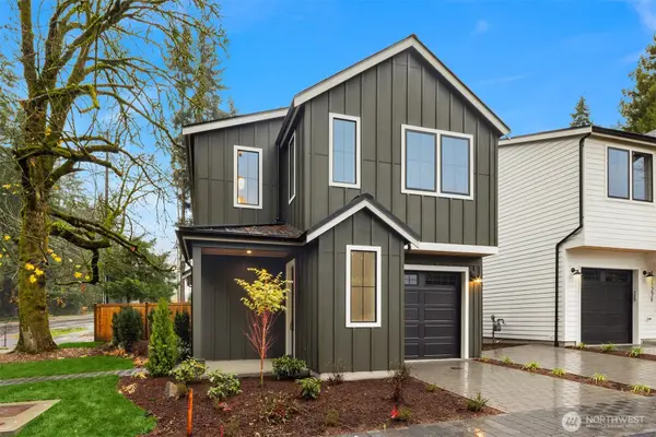 13131 NE 87th Lane, Kirkland, WA 98033