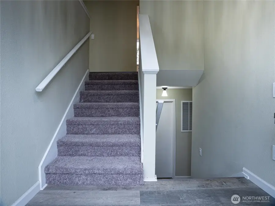 13404 8th Avenue E, Tacoma, WA 98445 - Image #2