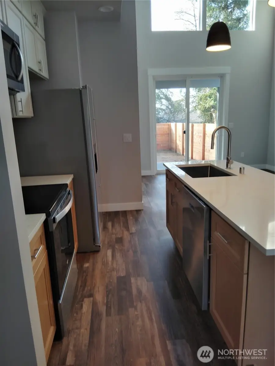 659 Sunset Avenue Ne, Ocean Shores, WA 98569 - Image #2