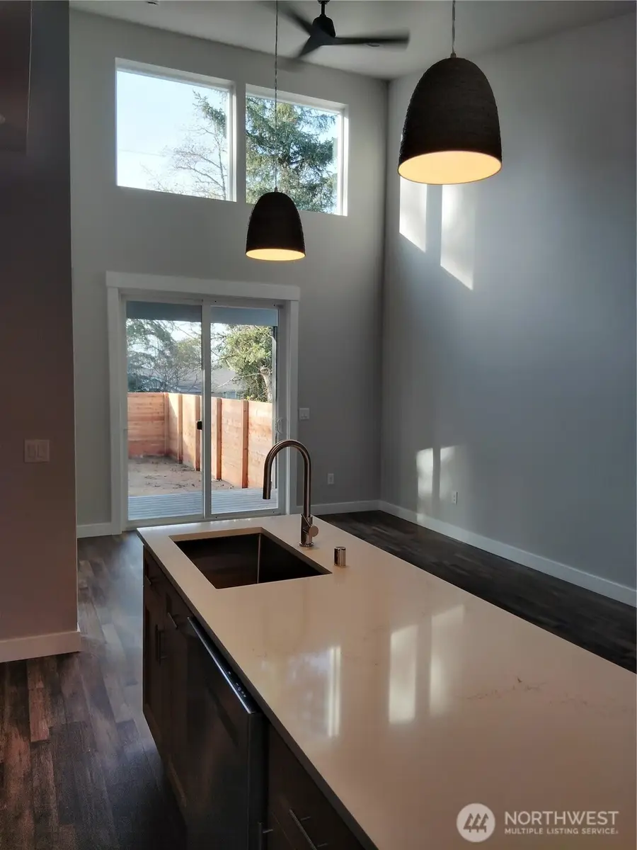 659 Sunset Avenue Ne, Ocean Shores, WA 98569 - Image #3