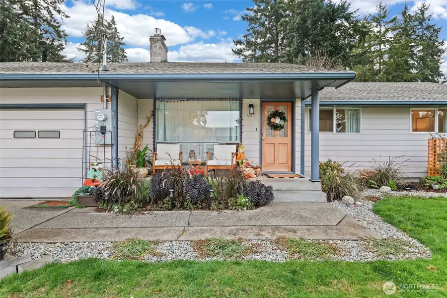 1215 Stillwell Street Ne, Olympia, WA 98516 - Image #2