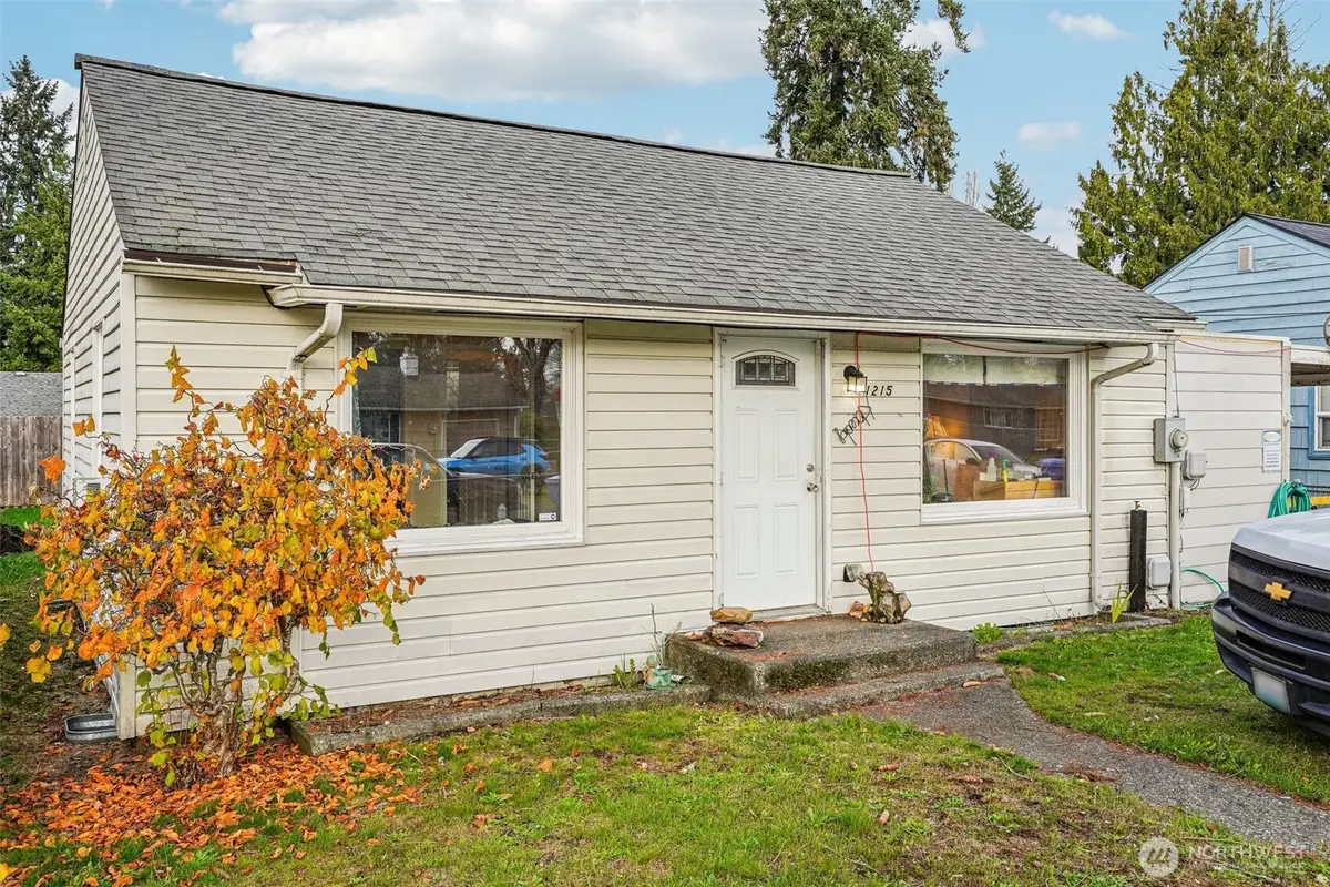 1215 117th Street S, Tacoma, WA 98444 - Image #1