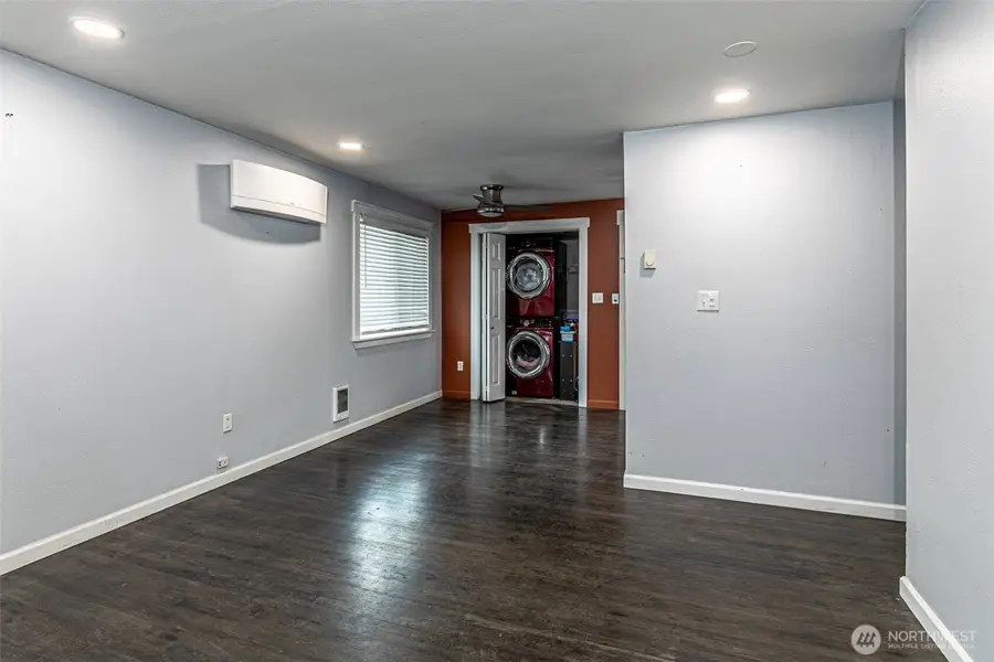 1807 S Sprague Avenue, Tacoma, WA 98405 - Image #3