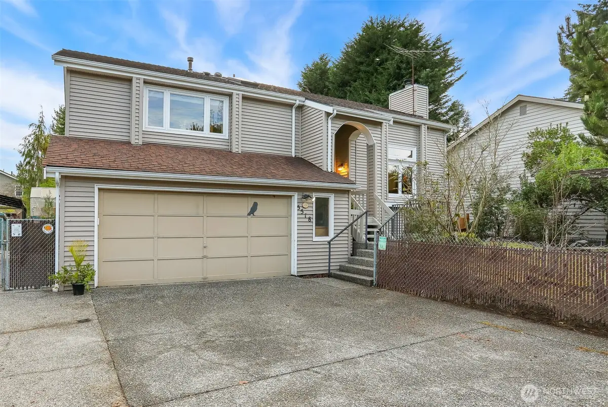 5518 168th Place Sw, Lynnwood, WA 98037 - Image #1
