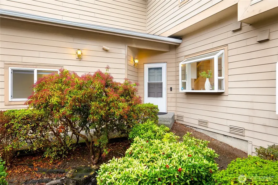 20901 Cypress Way #16, Lynnwood, WA 98036 - Image #3