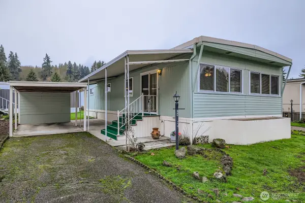 11330 E Riverside Drive #24, Bothell, WA 98011