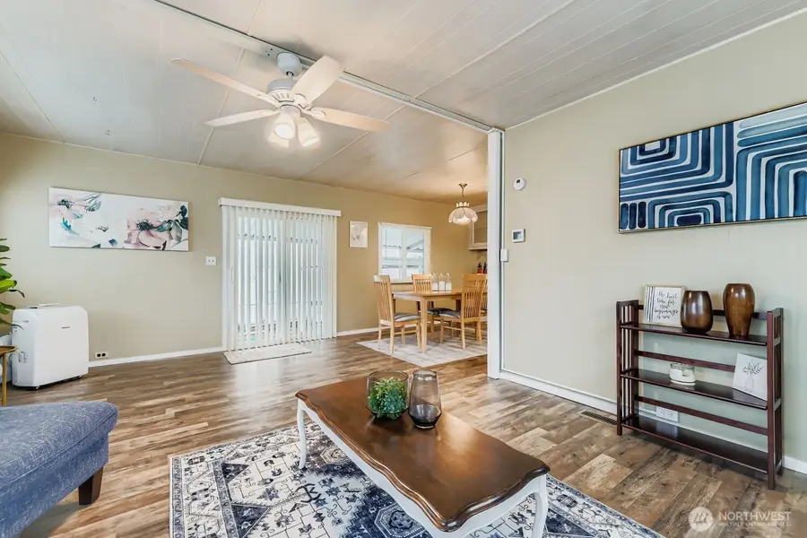 11330 E Riverside Drive #24, Bothell, WA 98011 - Image #2