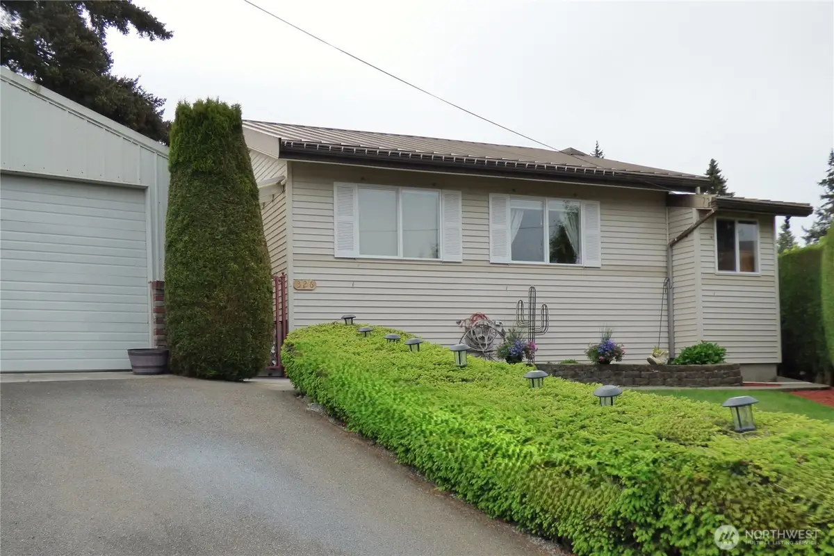 326 Prestwick Drive, Camano Island, WA 98282 - Image #1