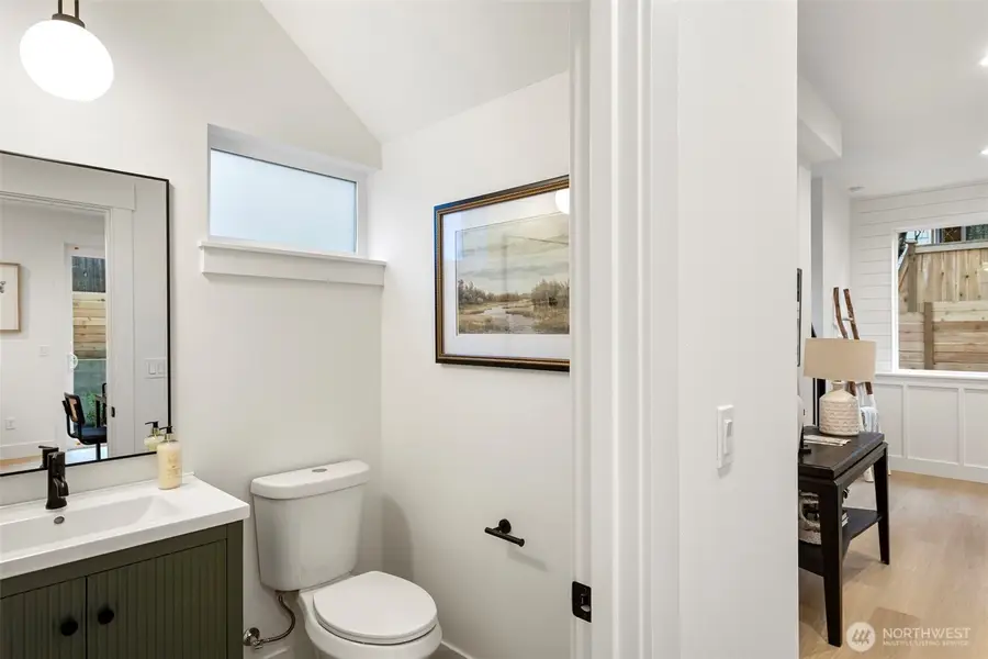 9513 132nd Avenue Ne, Kirkland, WA 98033 - Image #3