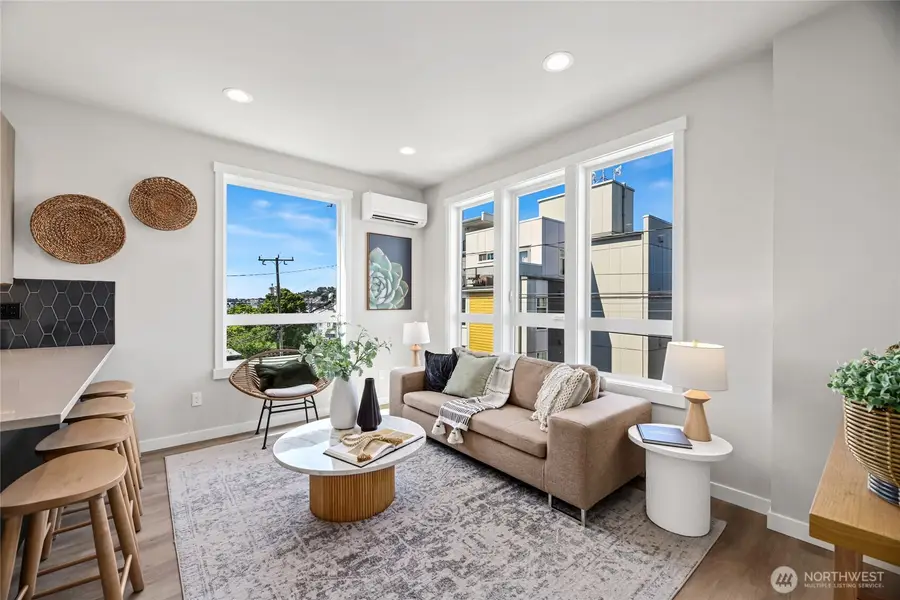 2817 Franklin Avenue E #B, Seattle, WA 98102 - Image #2