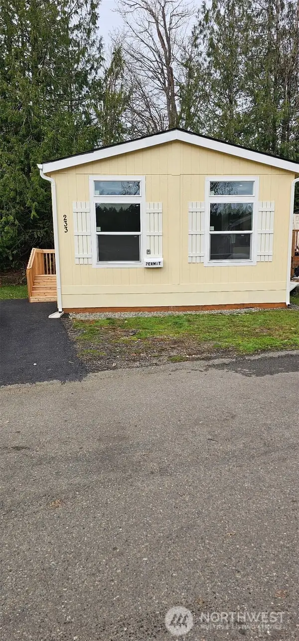 31108 3rd Avenue #233, Black Diamond, WA 98010