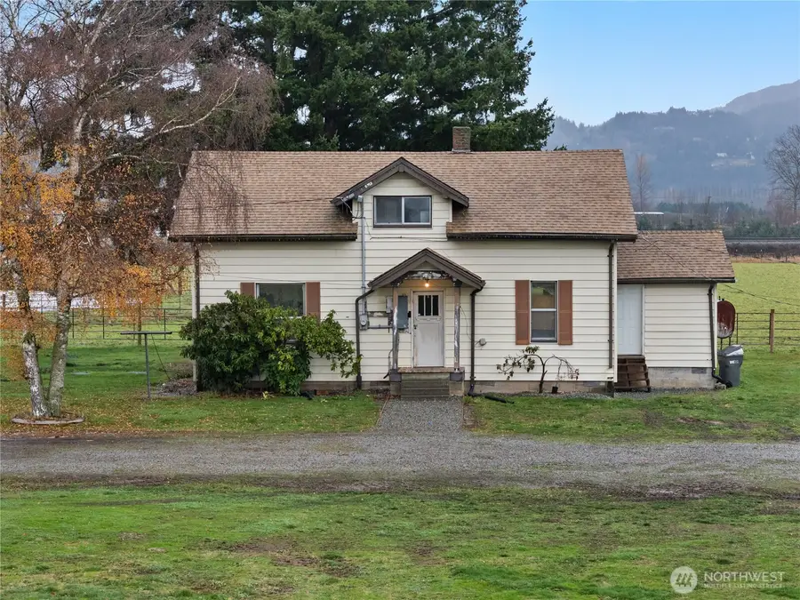 18764 Hickox Road, Mount Vernon, WA 98273 - Image #2