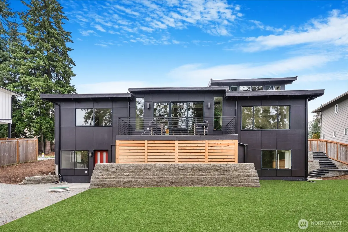 11647 Beacon Avenue S, Seattle, WA 98178 - Image #1