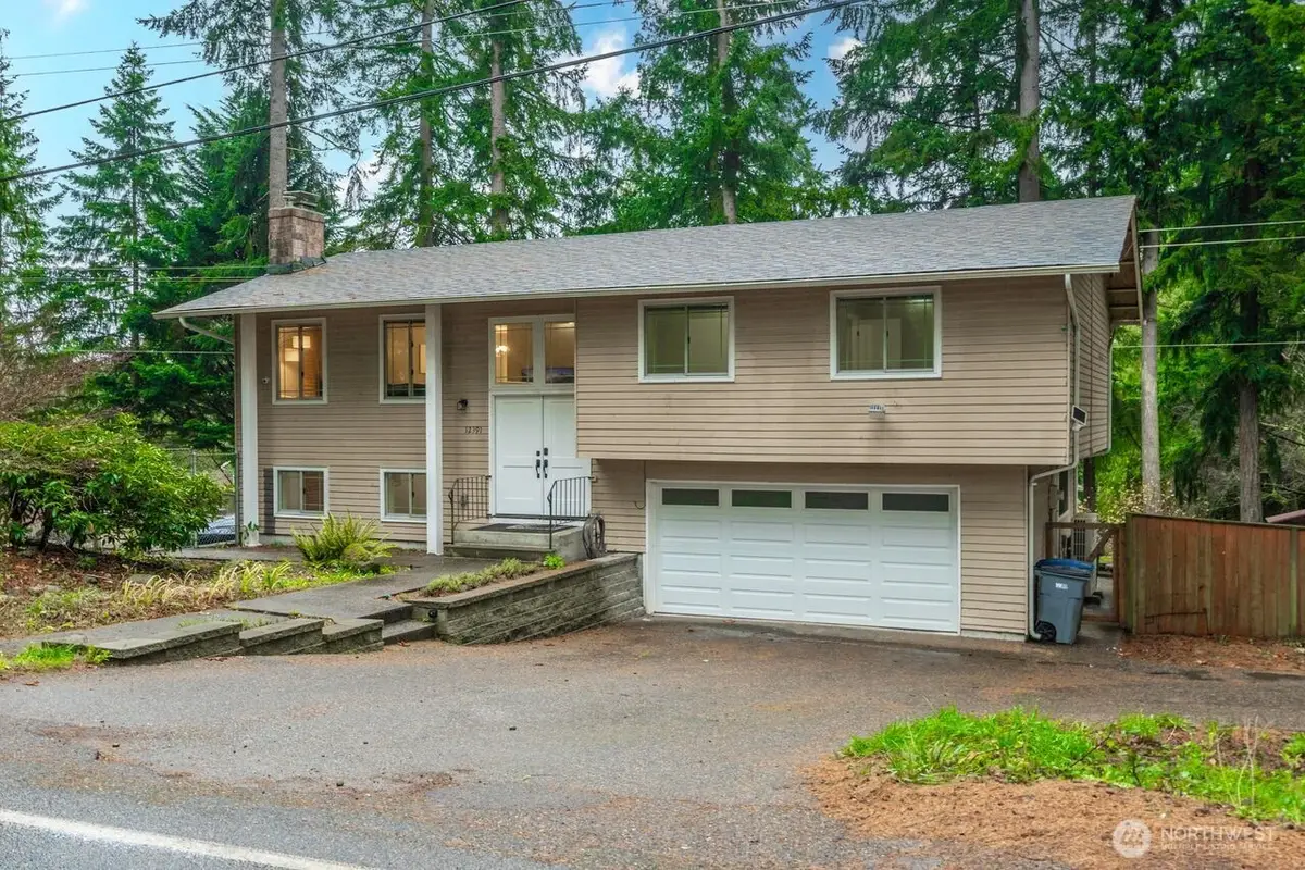 12391 S Keyport Road Ne, Poulsbo, WA 98370 - Image #1