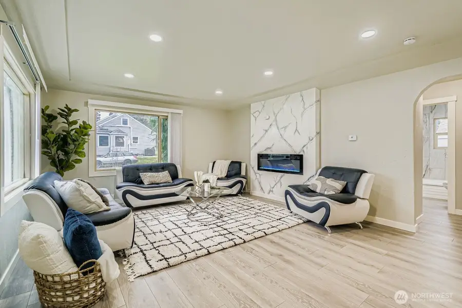 7520 Park Avenue S, Tacoma, WA 98408 - Image #3