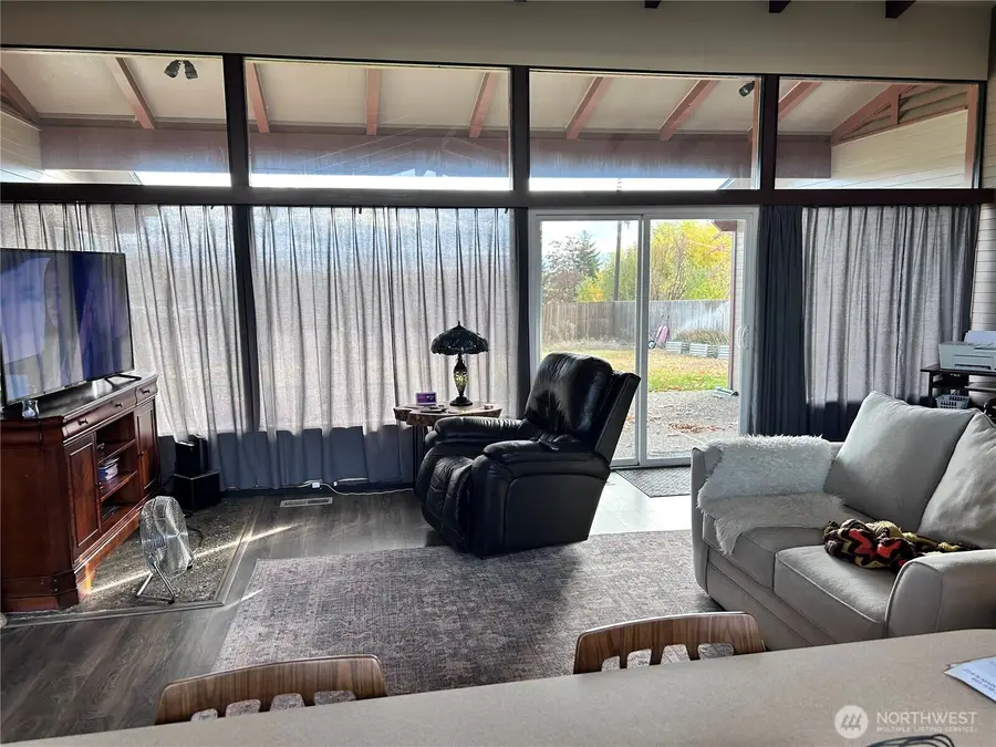 940 SE 12th Street, College Place, WA 99324 - Image #3