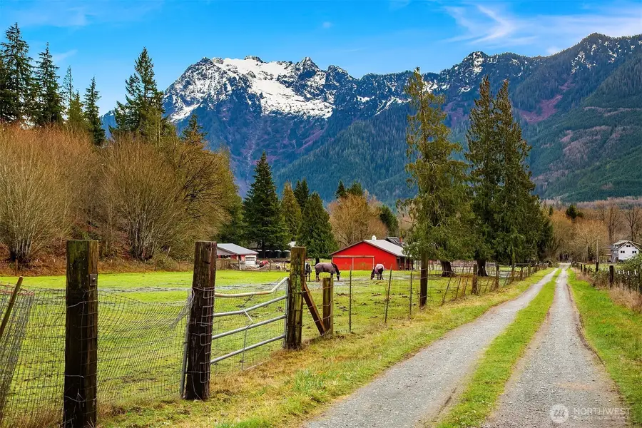 37731 Swede Heaven Road, Arlington, WA 98223 - Image #2