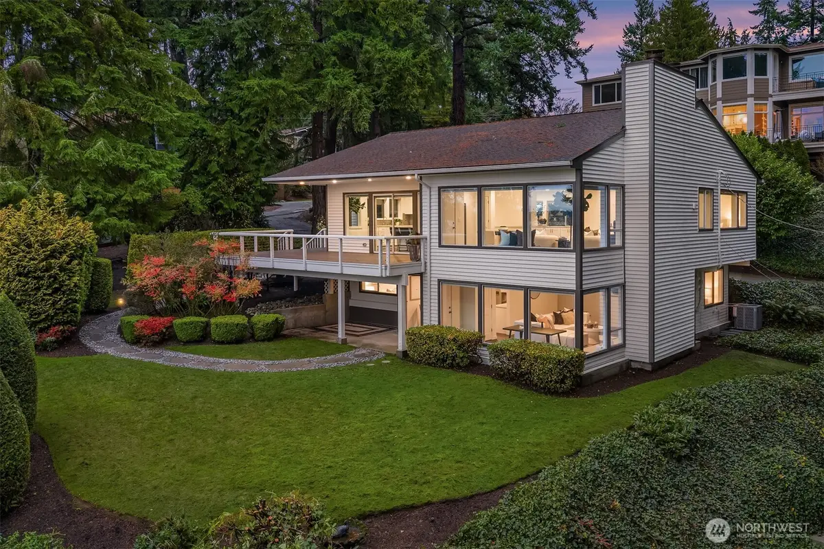 10001 SE 25th Street, Bellevue, WA 98004 - Image #1