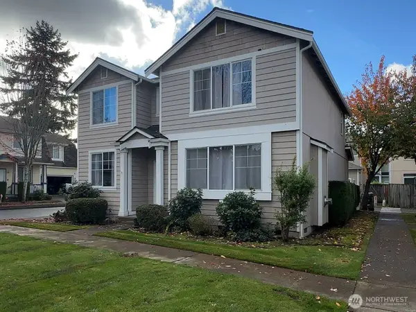 6512 Steamer Dr Se, Lacey, WA 98513