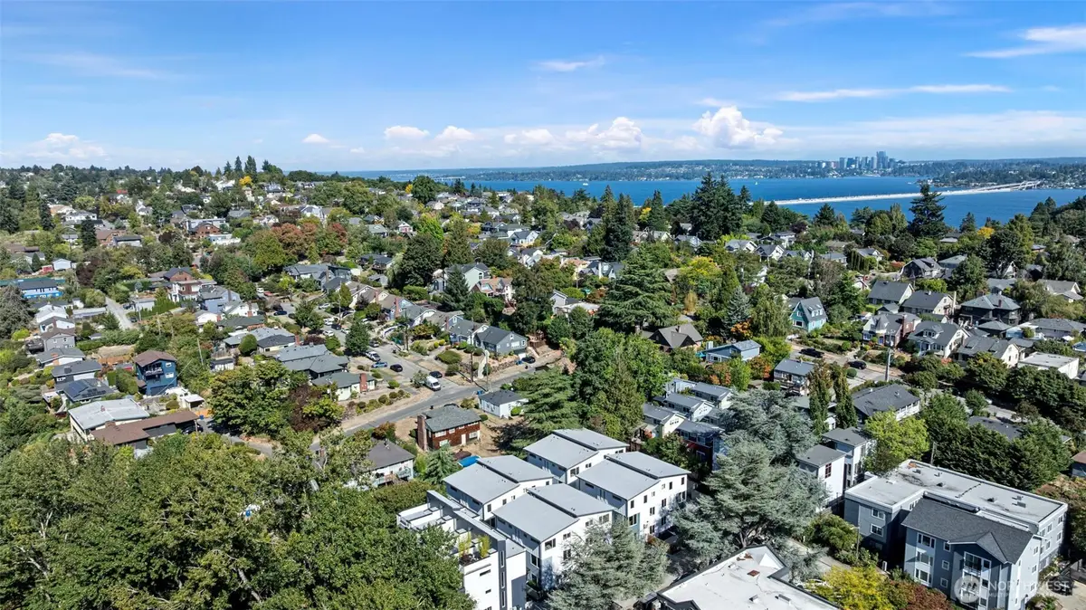 2527 29th Avenue S #A, Seattle, WA 98144 - Image #1