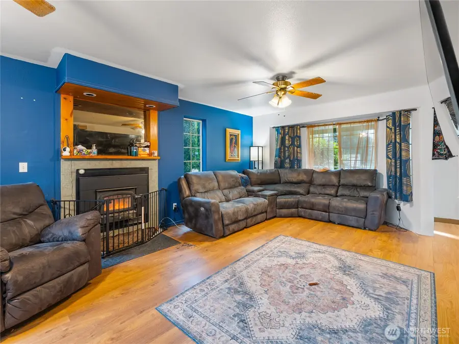 3517 Appian Way, Oak Harbor, WA 98277 - Image #3