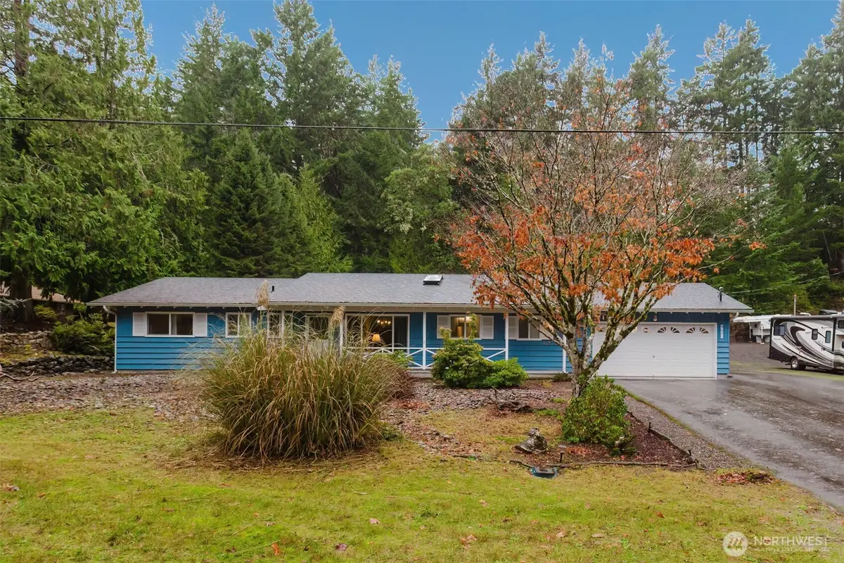 9641 Priddy Vista Road Nw, Seabeck, WA 98380 - Image #1