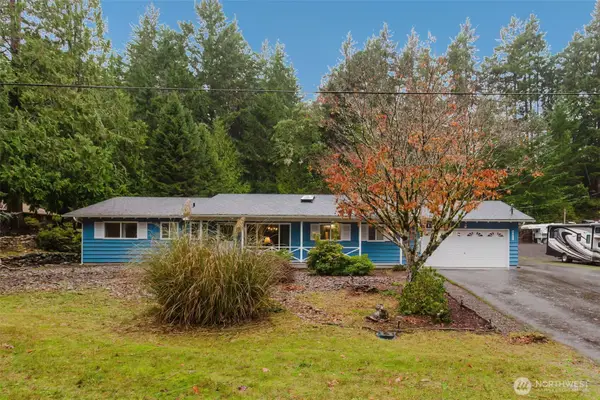 9641 Priddy Vista Road Nw, Seabeck, WA 98380