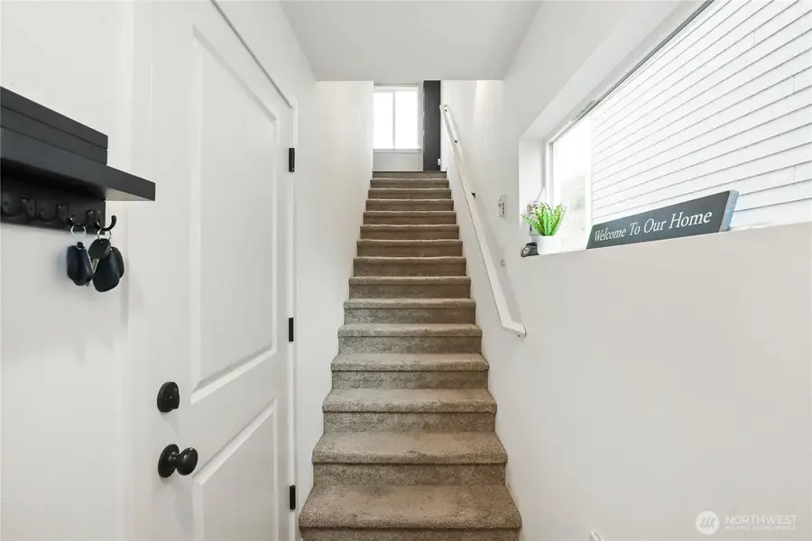 981 NW Highgarden Drive, Bremerton, WA 98311 - Image #3