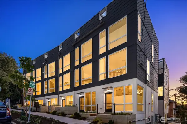 629 13th Avenue E, Seattle, WA 98102