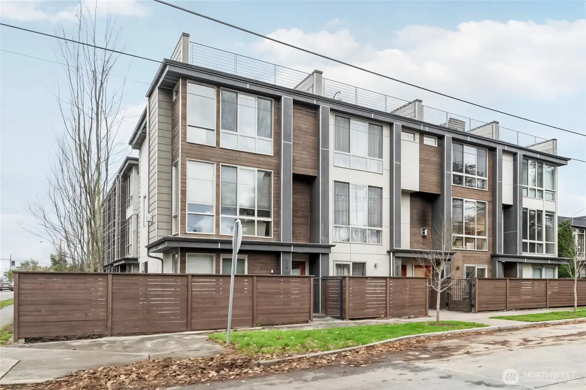 10503 Evanston Avenue N #C, Seattle, WA 98133 - Image #1