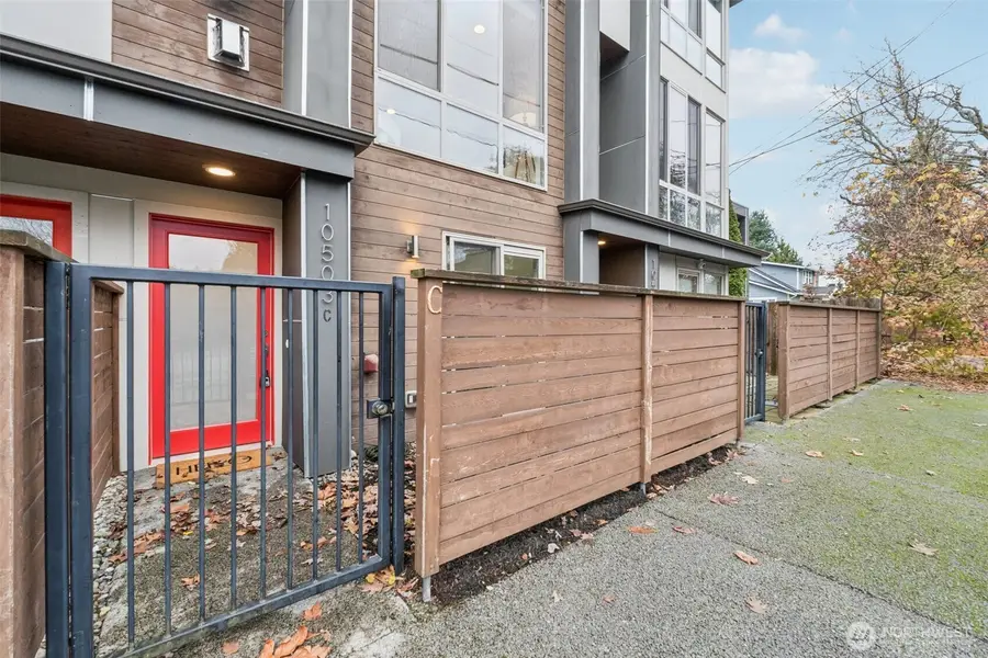 10503 Evanston Avenue N #C, Seattle, WA 98133 - Image #2