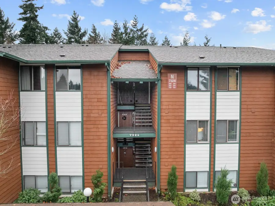 7324 N Skyview Place #N202, Tacoma, WA 98406 - Image #2