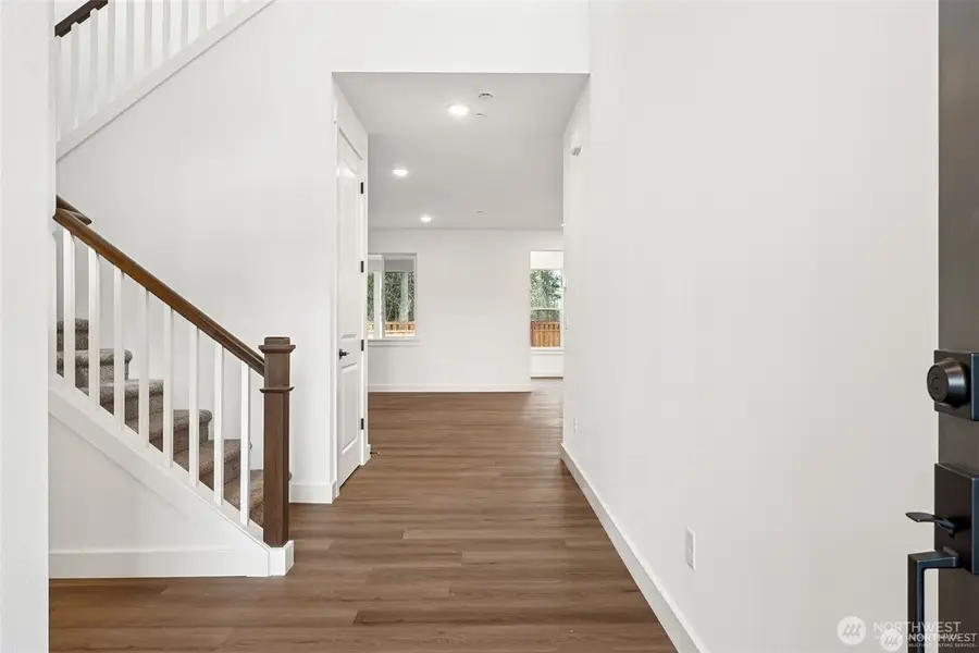 13937 181st Street E, Puyallup, WA 98374 - Image #2