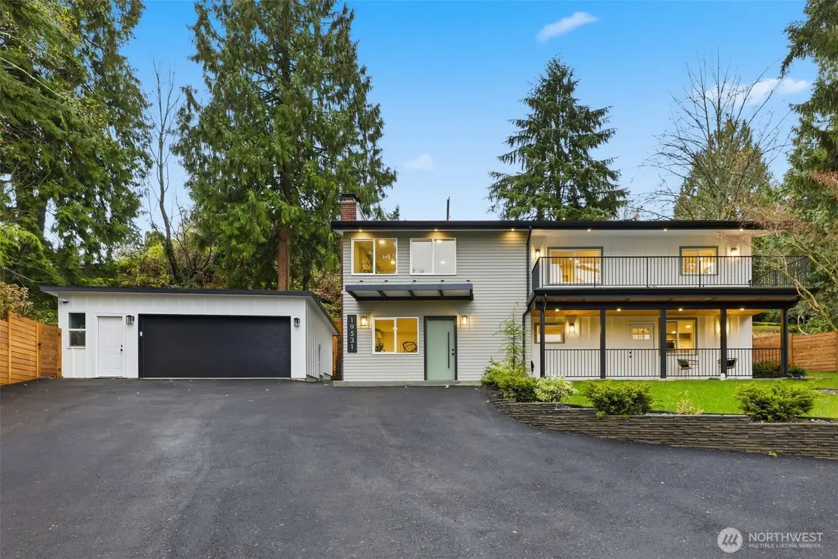 19531 55th Avenue Ne, Lake Forest Park, WA 98155 - Image #1