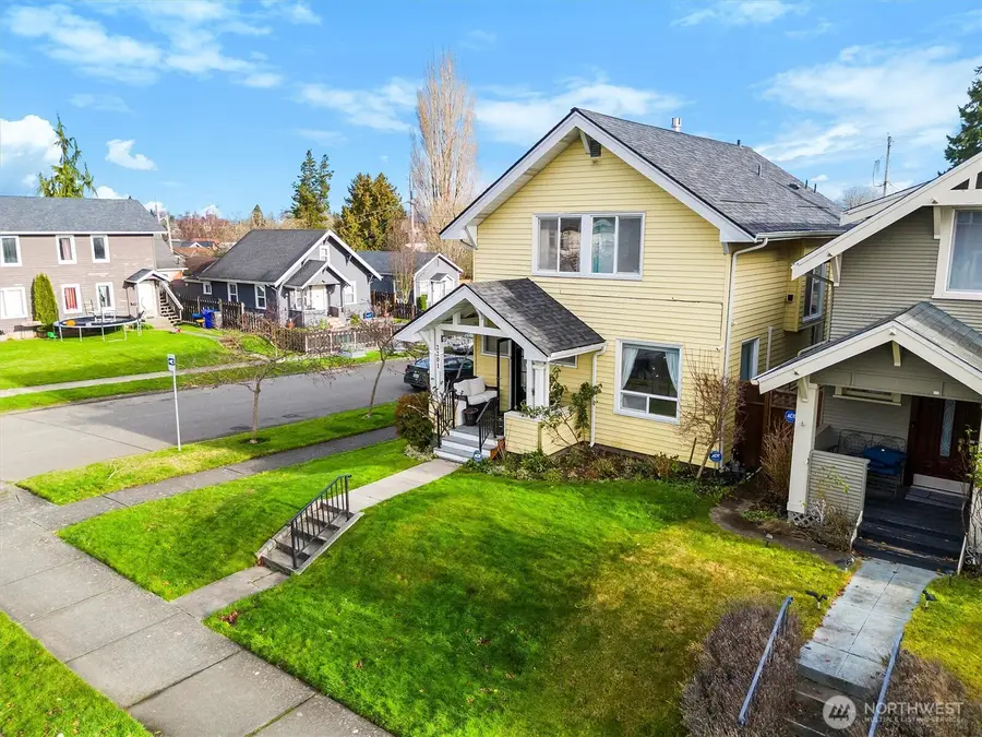 2201 Rockefeller Avenue, Everett, WA 98201 - Image #2