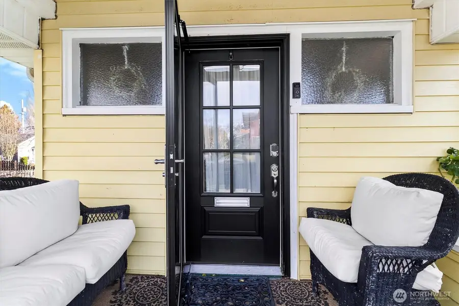 2201 Rockefeller Avenue, Everett, WA 98201 - Image #3