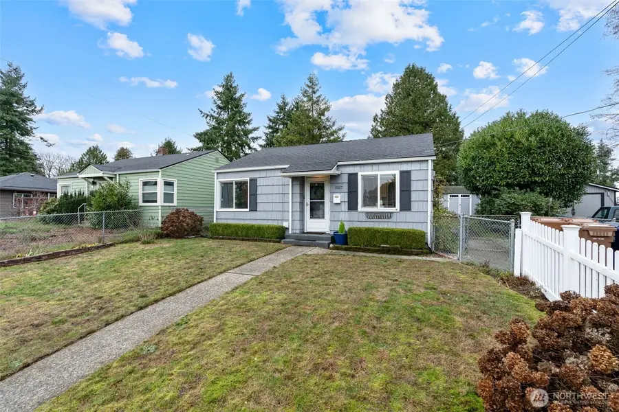 1027 S Rochester Street, Tacoma, WA 98465 - Image #3