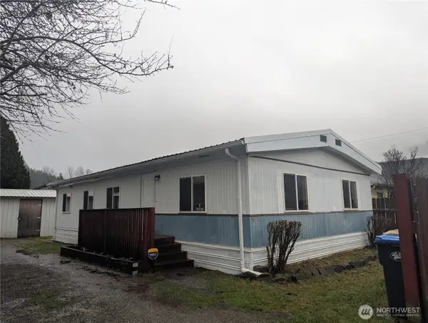 161 1st Street, Morton, WA 98356