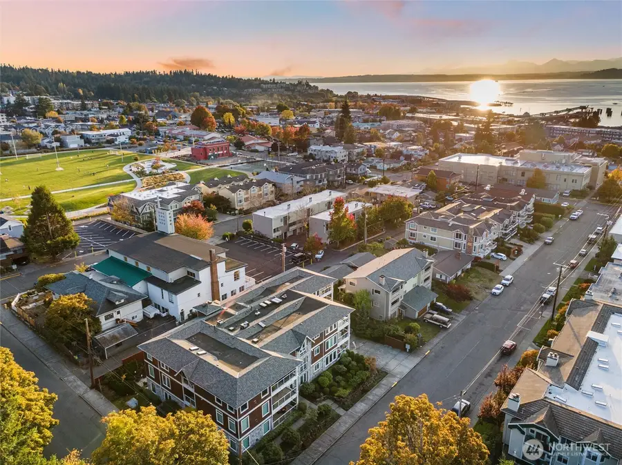 658 Glen Street #302, Edmonds, WA 98020 - Image #2