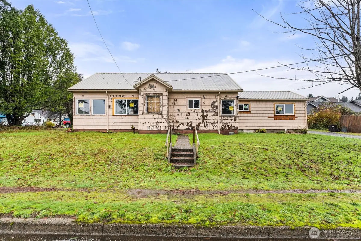 1507 Park Avenue, Raymond, WA 98577 - Image #1