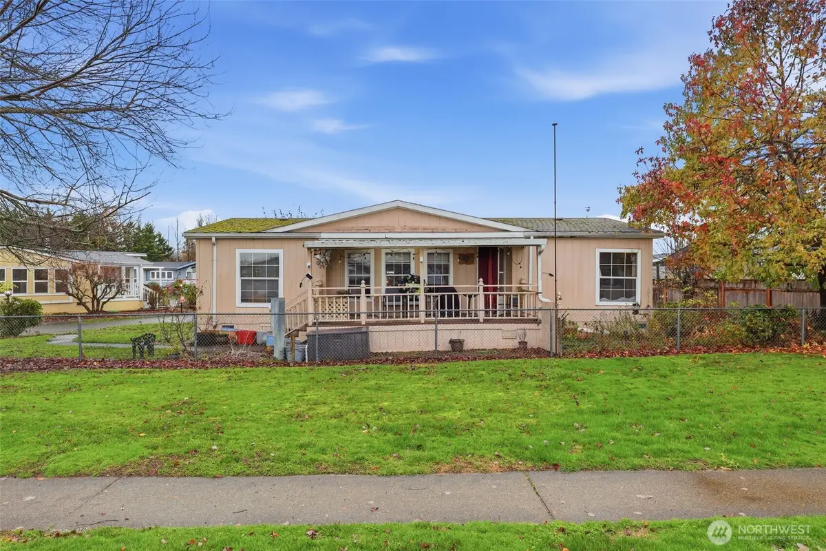 298 Holly Drive #273, Enumclaw, WA 98022 - Image #1