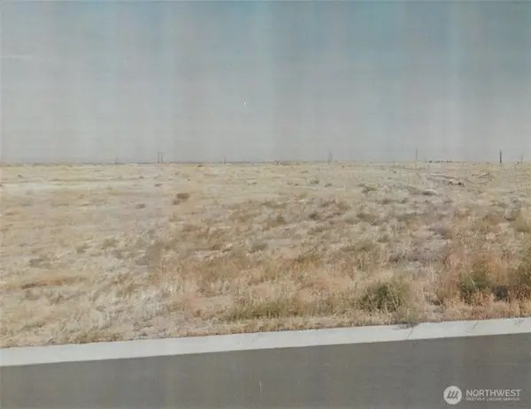 910 NE 5th #2, Ephrata, WA 98823