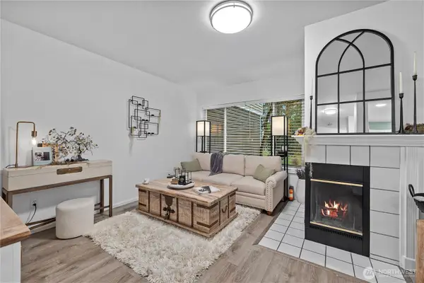 5000 NW Village Park Drive #F132, Issaquah, WA 98027