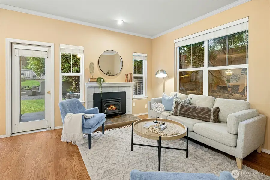 1240 Weaver Road Nw #B1, Bainbridge Island, WA 98110 - Image #2