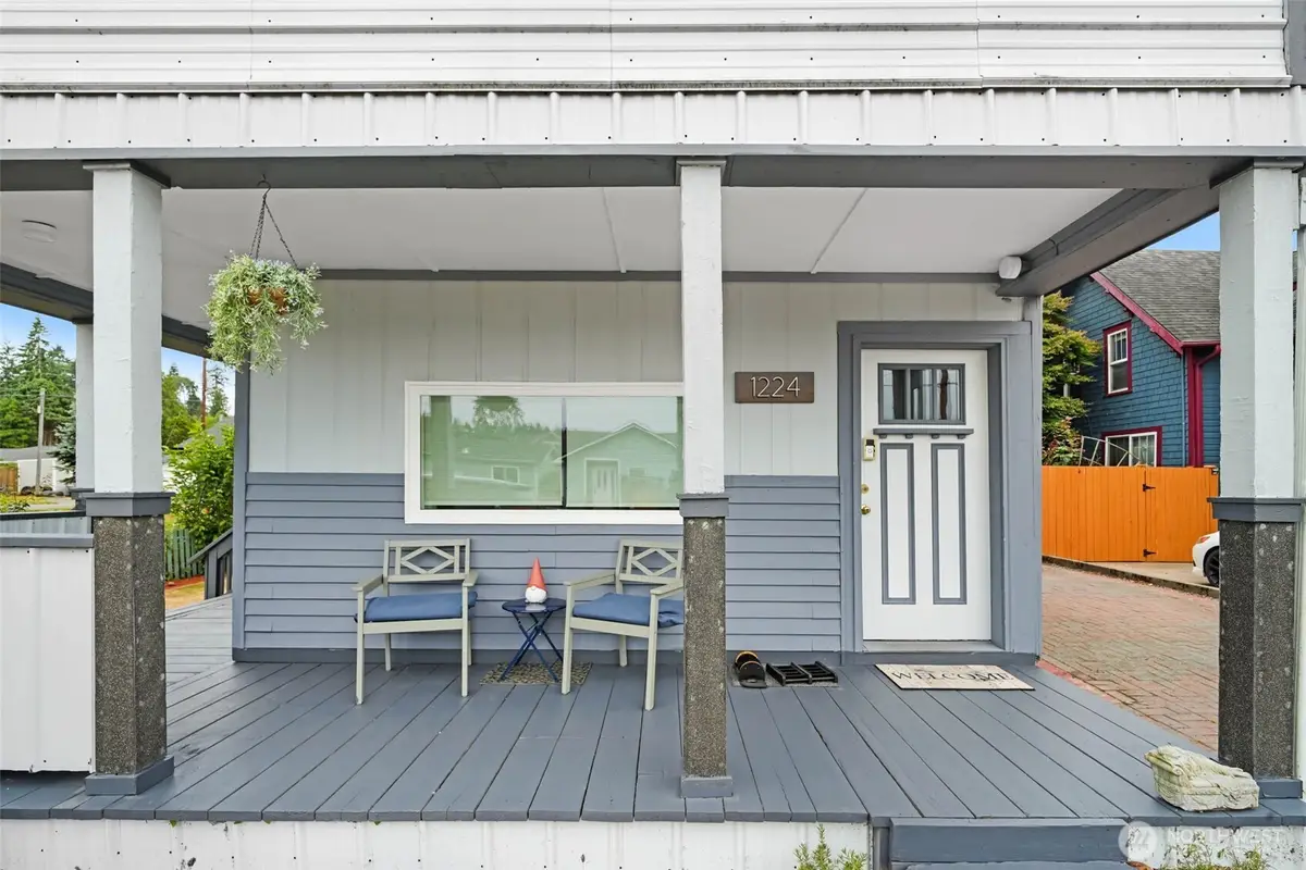 1224 4th St, Cosmopolis, WA 98537 - Image #1