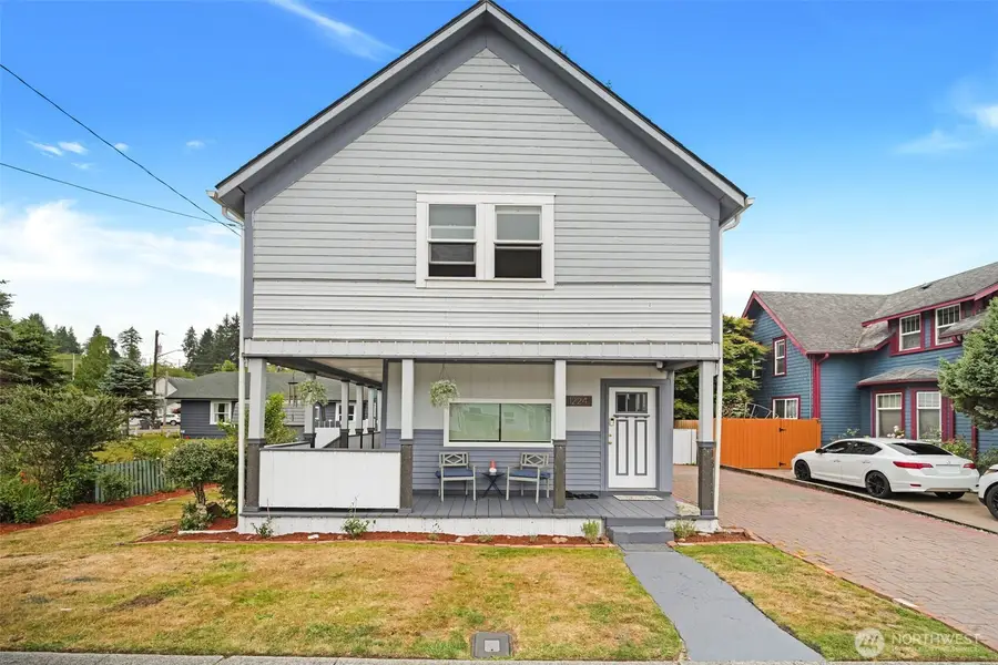 1224 4th St, Cosmopolis, WA 98537 - Image #2