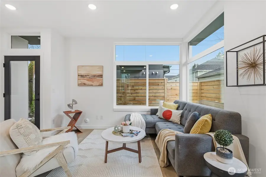 805 S Sullivan Street, Seattle, WA 98108 - Image #2