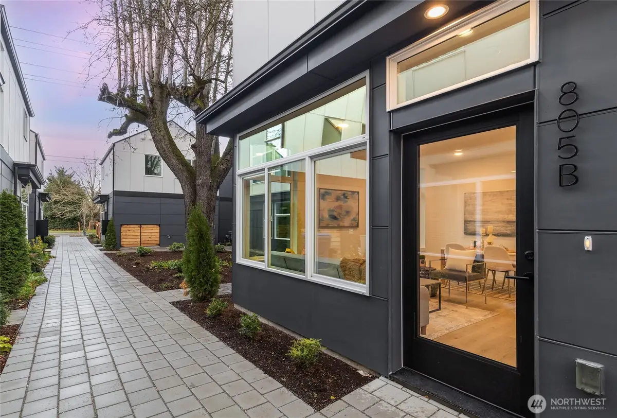805 S Sullivan Street #B, Seattle, WA 98108 - Image #1
