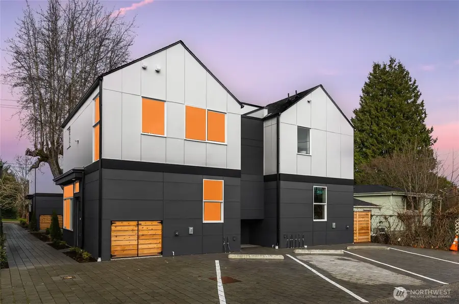 805 S Sullivan Street #B, Seattle, WA 98108 - Image #2