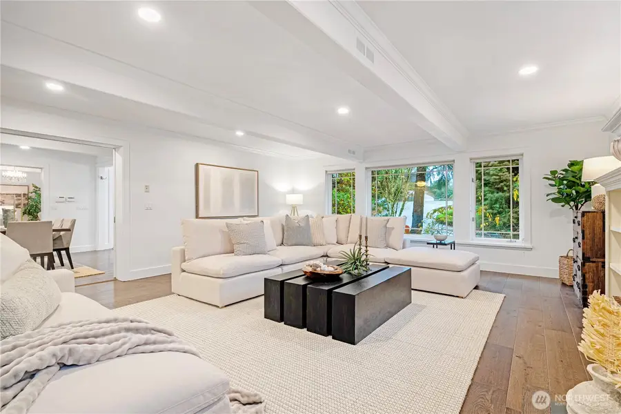 15810 SE 13th St, Bellevue, WA 98008 - Image #3